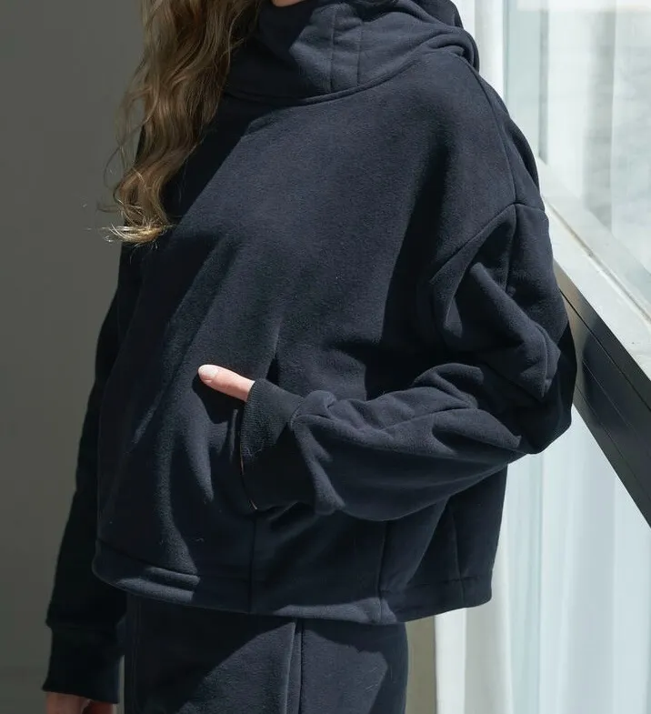 D_NQ_NP_2X_769284-MLA87909676639_072025-F Buzo Hoodie Efs Dama Negro - Imagen 1